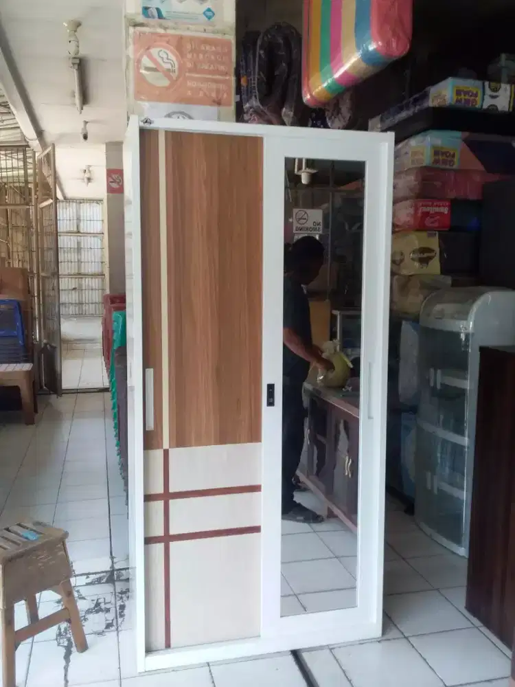 Lemari besi bandung