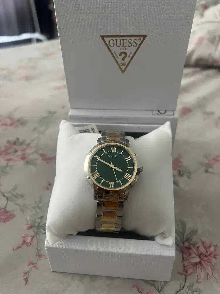 Guess jam Tangan Baru