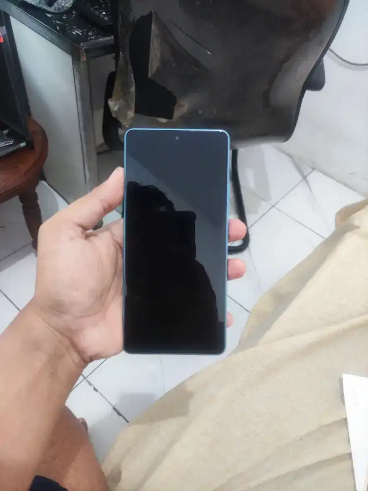 Poco F5 8/256 Blue like new
