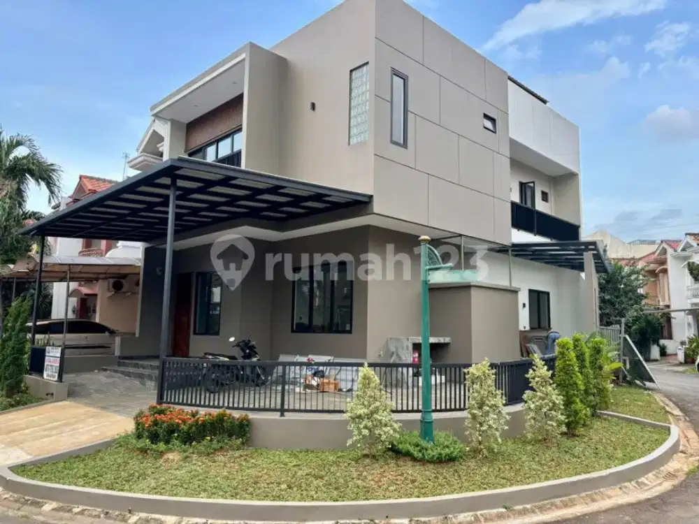 Rumah Bagus Cantik 2,5 Lantai di Gading Pelangi Kelapa Gading