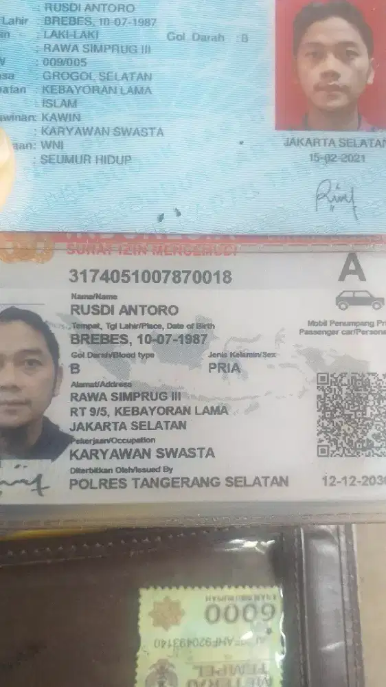 Mencari kerja supir
