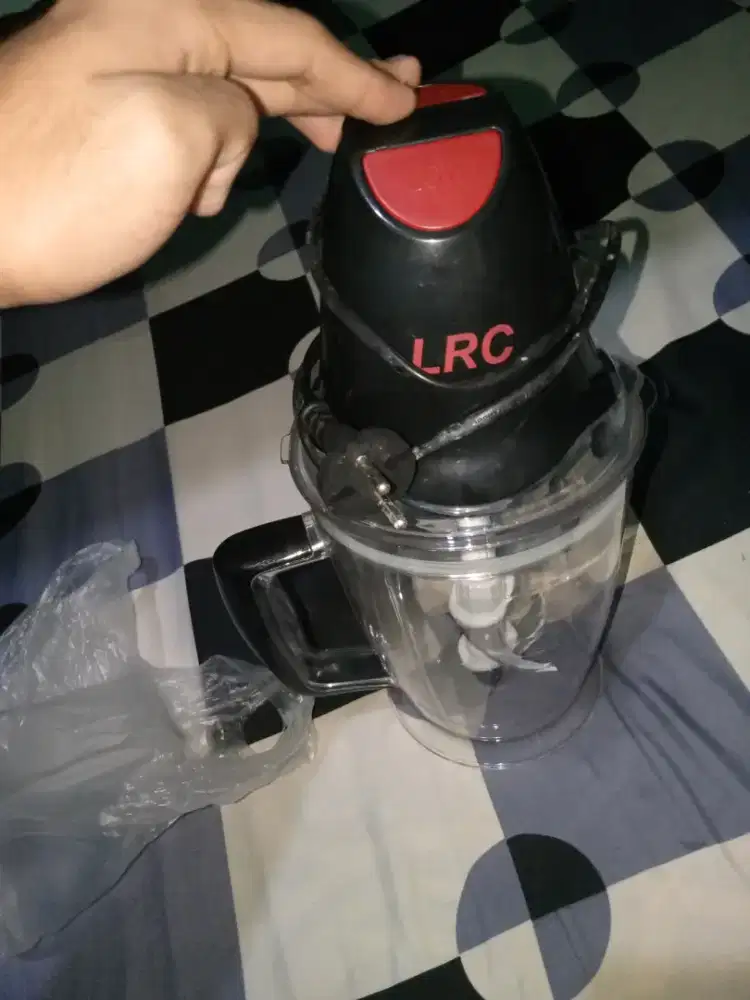 jaul blender merk LRC kondisi normal