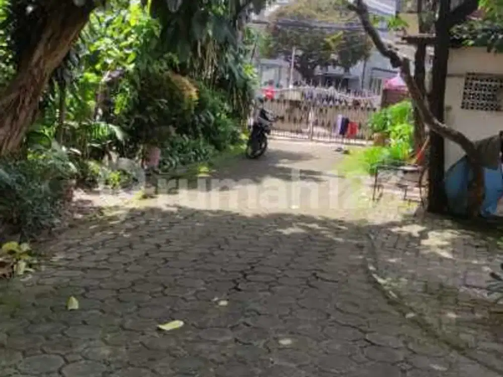 Dijual Tanah & Bangunan Ngantong Lokasi di Bintaro Raya, Jaksel