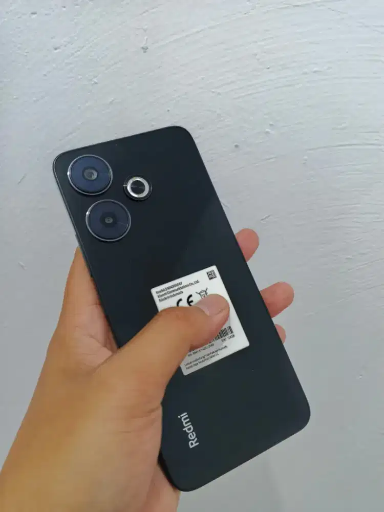 Xiaomi redmi 13 NFC 8+4/128 batangan hp aj