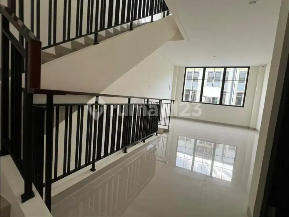 Ruko 2 Lantai Hudson, bisa Gandeng, Gading Serpong