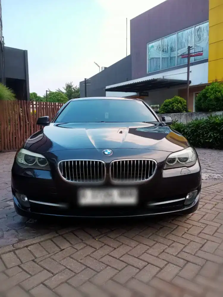 Second Car BMW 523i 2010