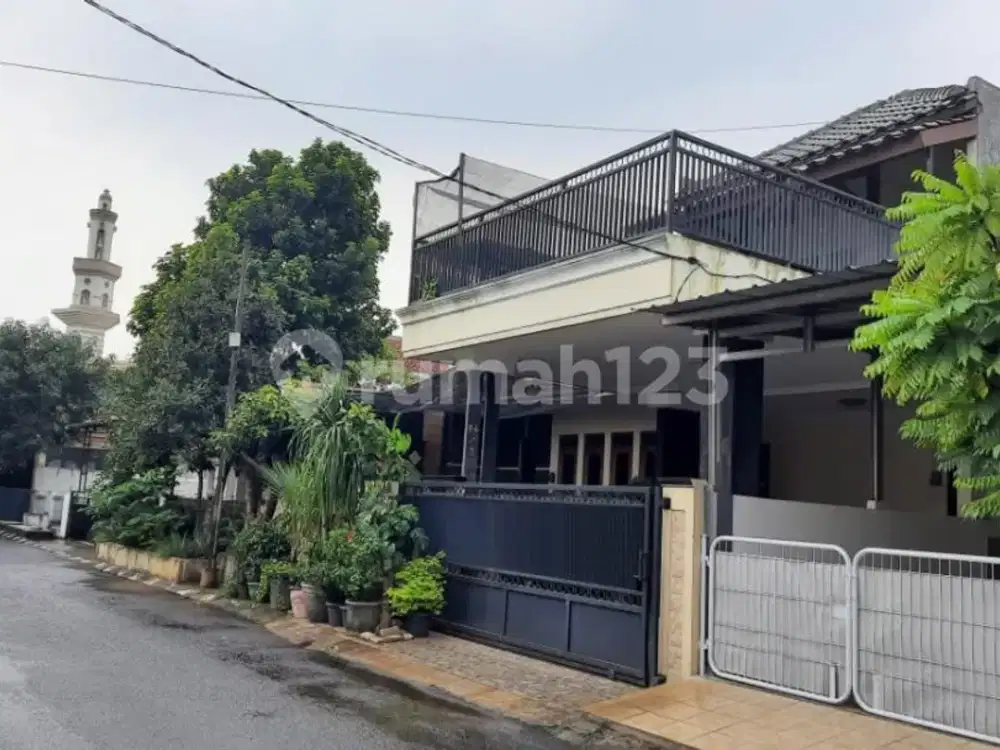 Rumah 2 Lantai Graha Raya Bintaro Cluster Anggrek Loka