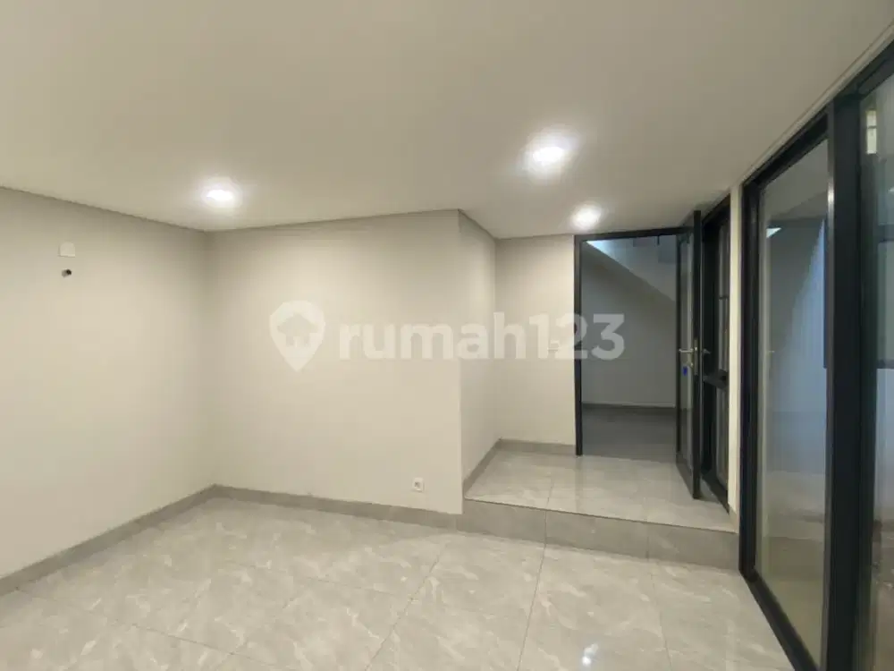 DIJUAL CEPAT RUMAH Greenwich Park Cluster Aether  BSD City