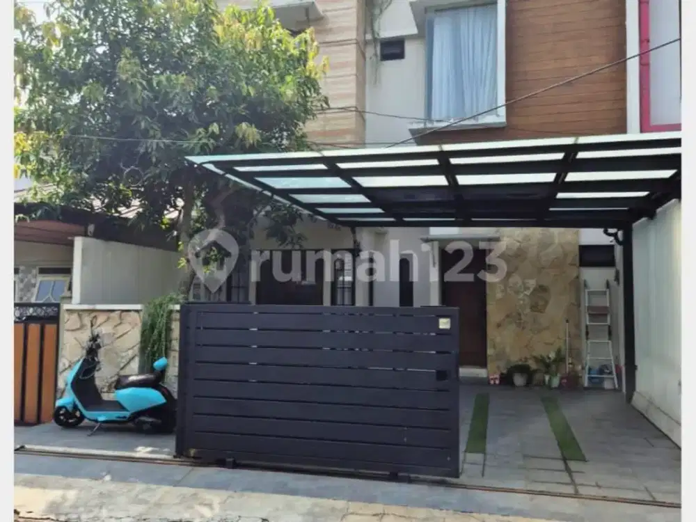 Dijual Cepat Rumah 2 Lantai Griya Loka BSD