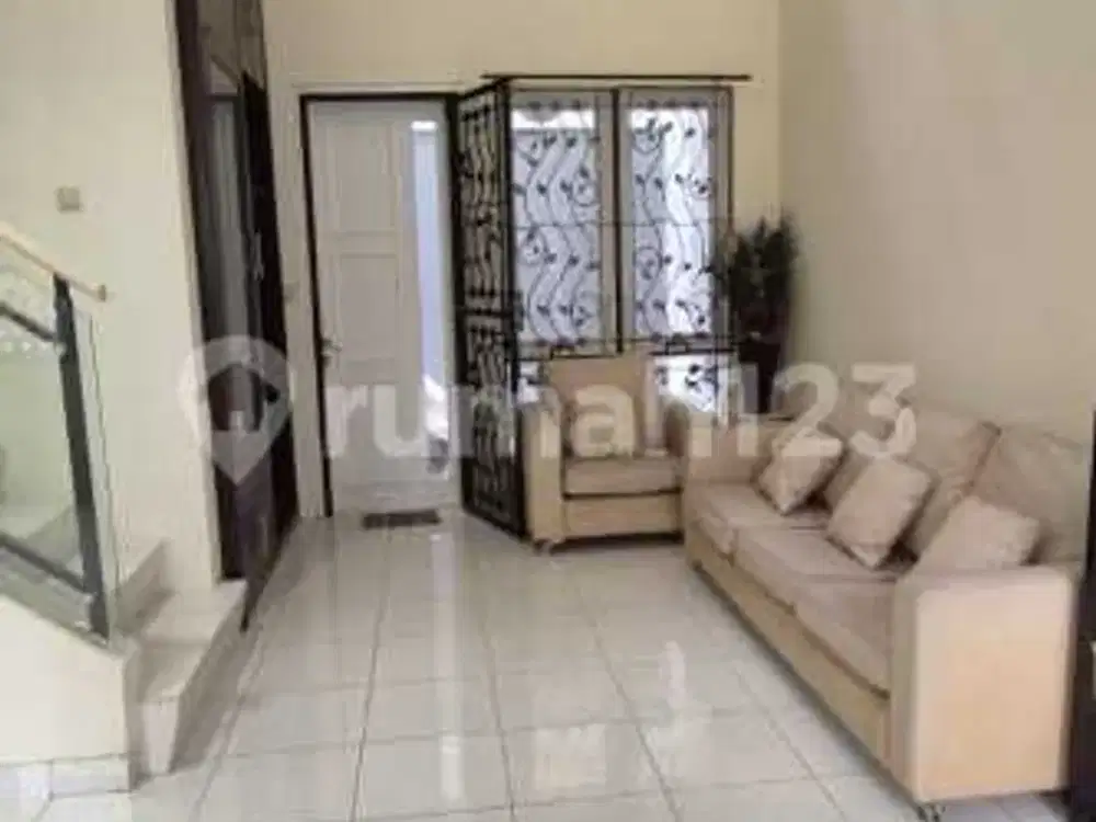 Rumah Siap Huni Semi Furnish di Fluorite Timur