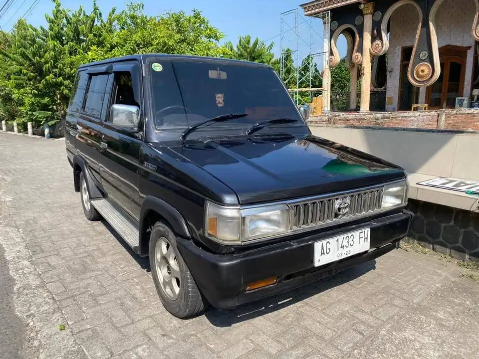 Toyota Kijang Grand Extra 1993 mari bisa tukar tambah sekoto badas
