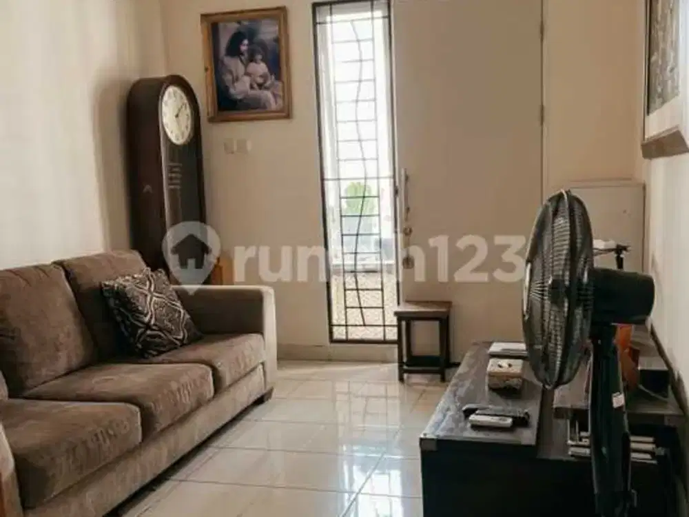 Rumah Siap Huni 2 Lantai Carillo Gading Serpong