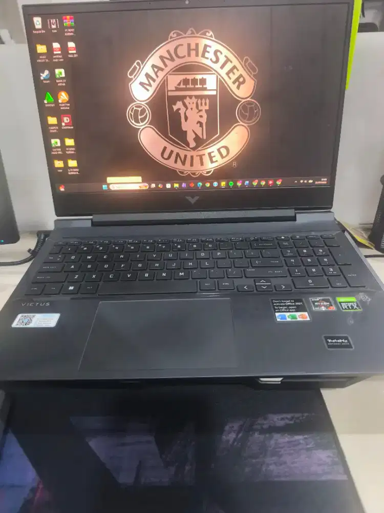 Laptop HP Victus mewah
