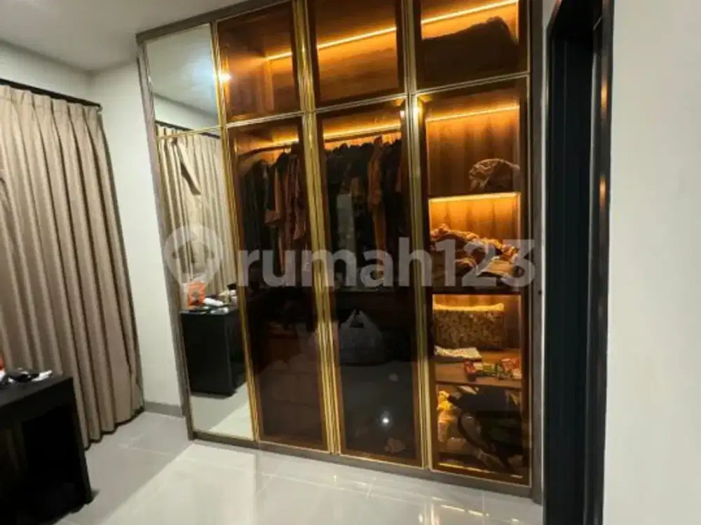 Rumah 2 Lantai di Gading Serpong Cluster Baroni