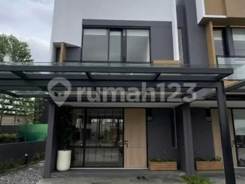 Rumah 2 Lantai Gold Berverly Livin Park Serpong