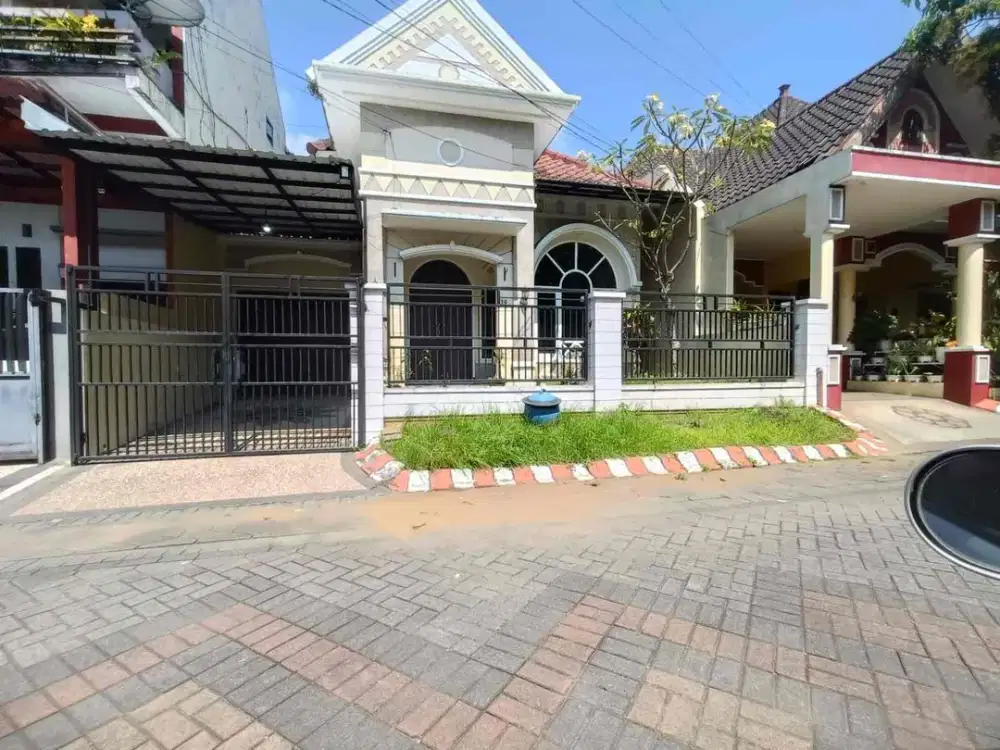 Rumah Disewakan Cluster Ekslusif Istana Bunga Dewandaru Suhat