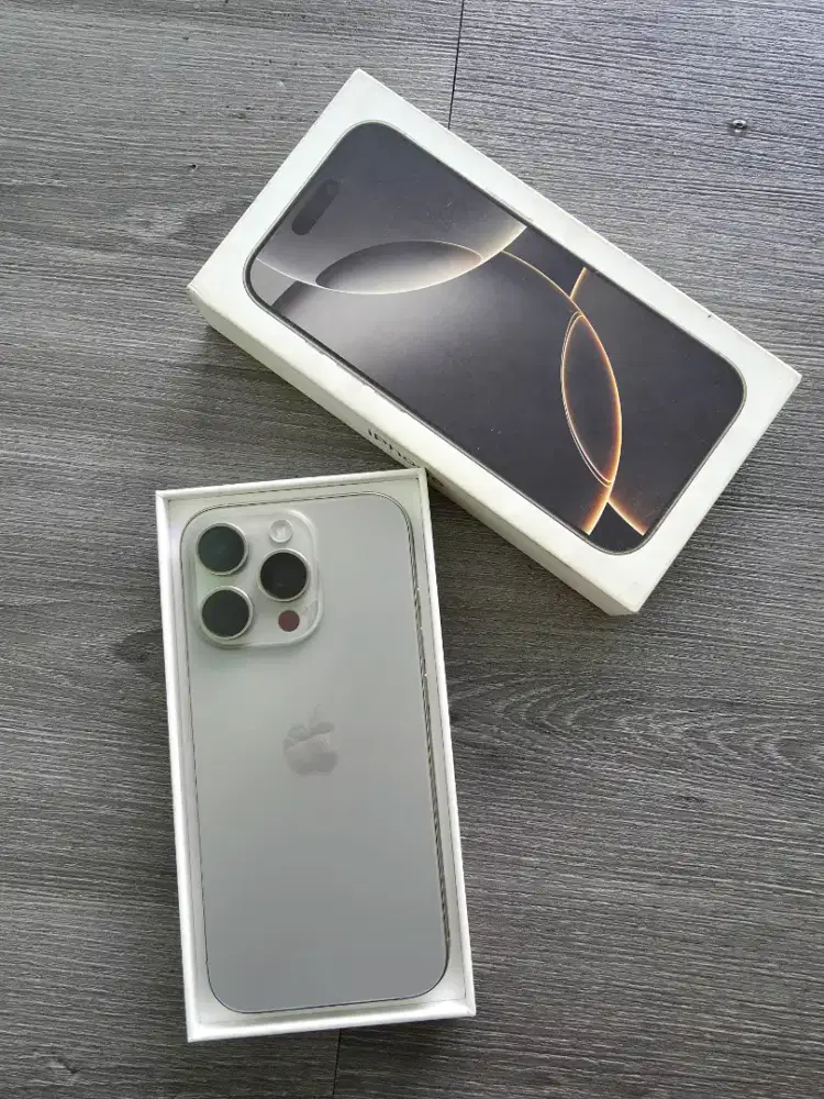 iPhone 16Pro 256gb iBox