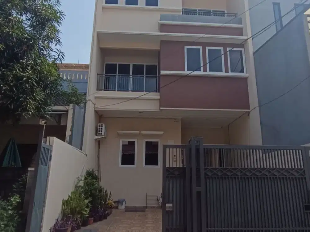 Rumah Siap Huni Sunter Agung 7x17 5 Kamar Tidur