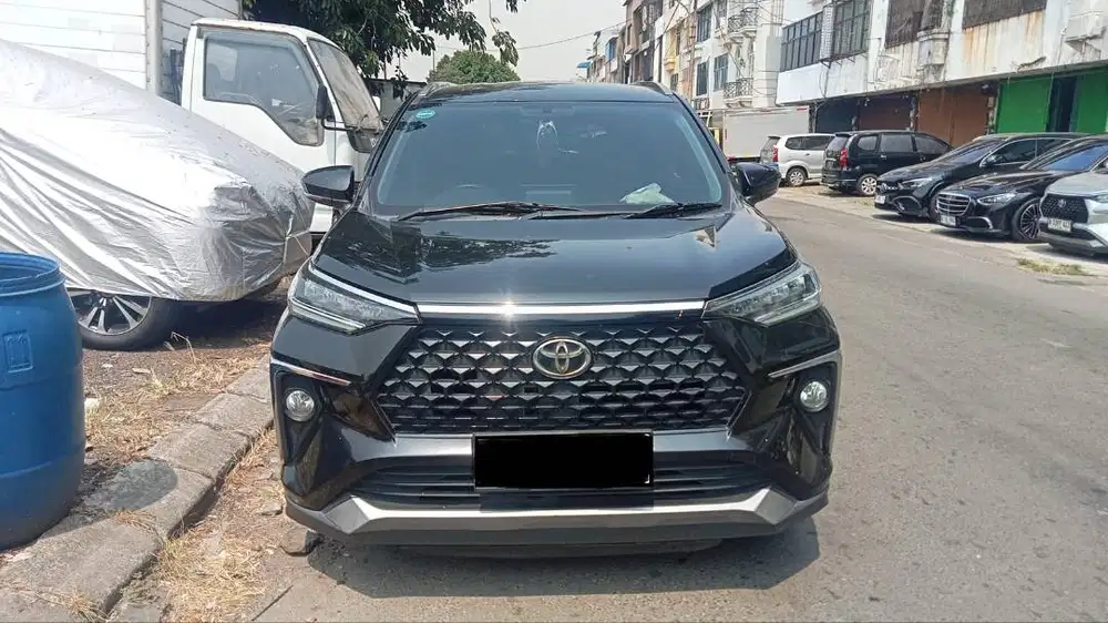 Toyota Avanza Veloz 1.5 CVT Tahun 2022