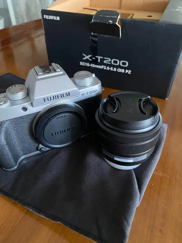 Jual kamera x-T200 kit