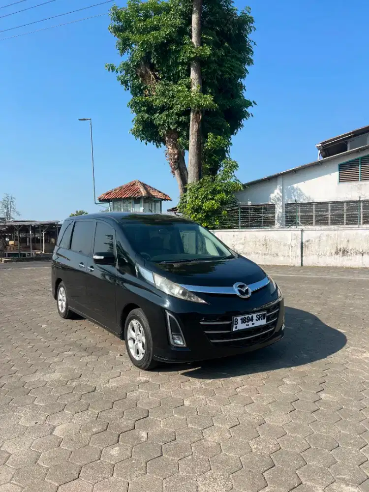Dijual Mazda Biante 2012 pemakaian 2013 istimewa