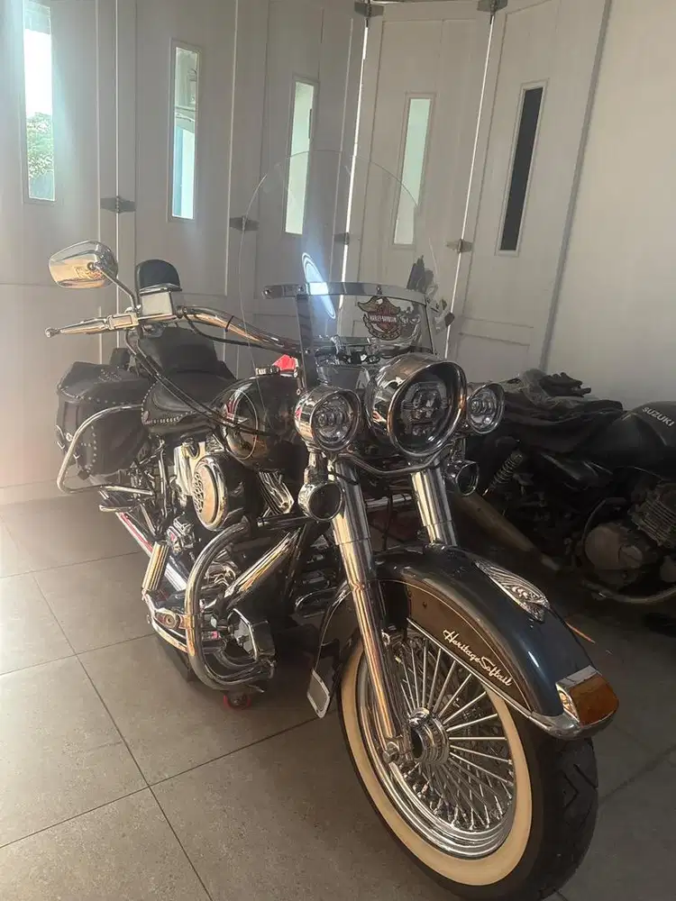 Heritage Softail Cllasic EVO Tahun 1995