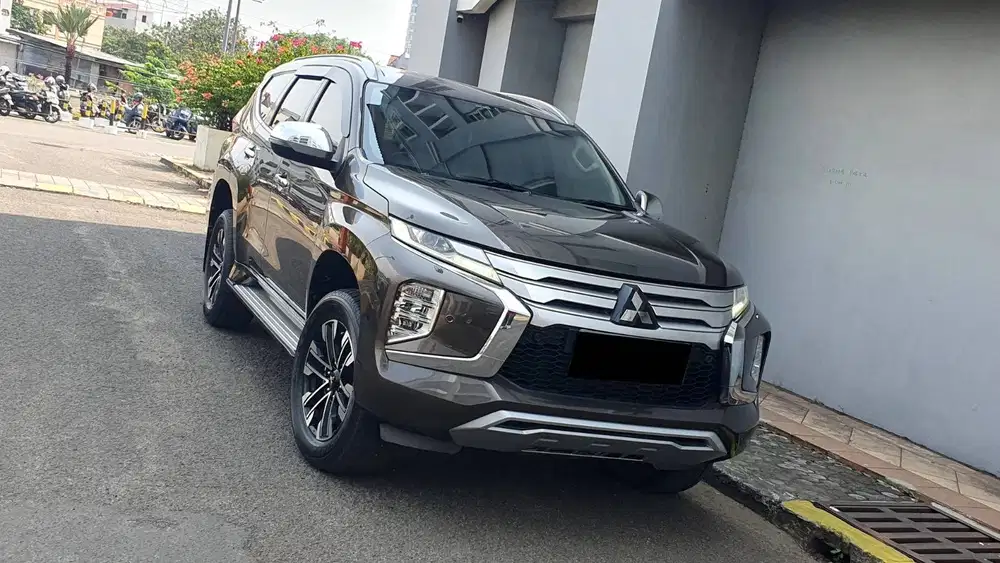 [ GARANSI 5TH ] Mitsubishi Pajero Sport Dakar Ultimate 2.4 2022/2023
