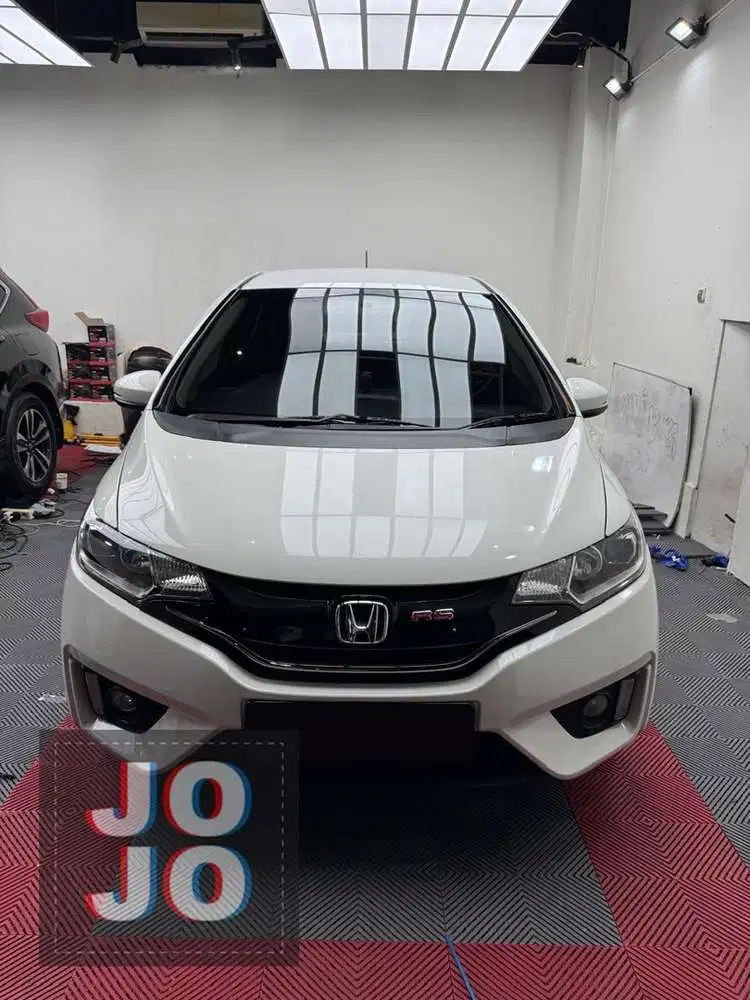Honda Jazz RS 2017 I-VTEC White