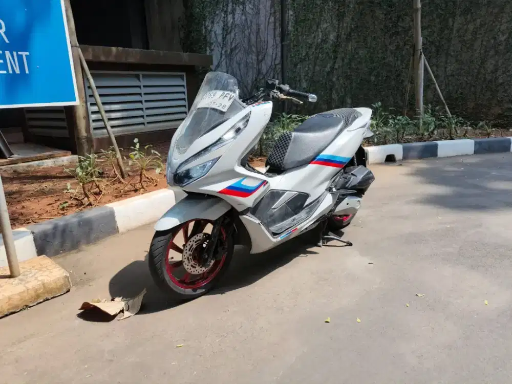 Jual murah pcx 2018 pajak on