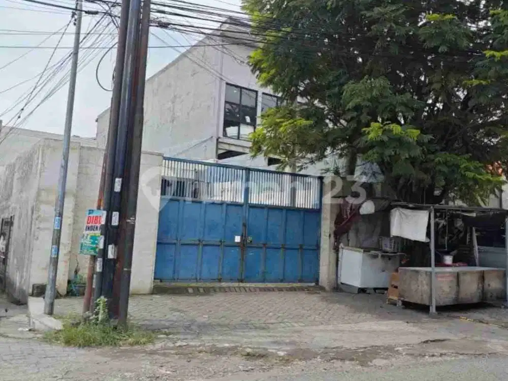 Gudang Raya Balas Klumprik Wiyung Surabaya Siap Pakai