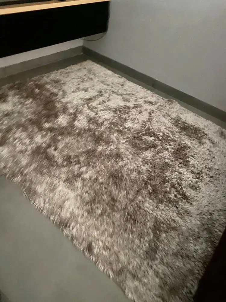 Karpet ruang tamu abu2 import
