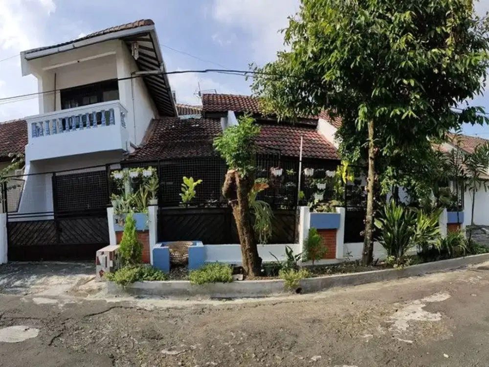 Dijual Rumah Strategis Siap Huni Perum, Ngaglik, Sleman, Dekat Pusat Pendidikan & Jalan Magelang