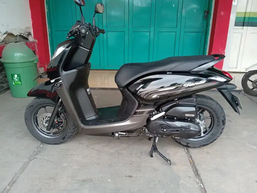 HONDA GENIO BAN DONAT