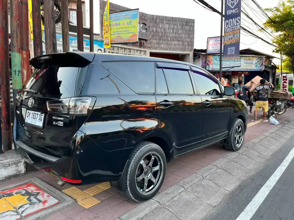 Innova Reborn 2.4 G Diesel AT 2016
