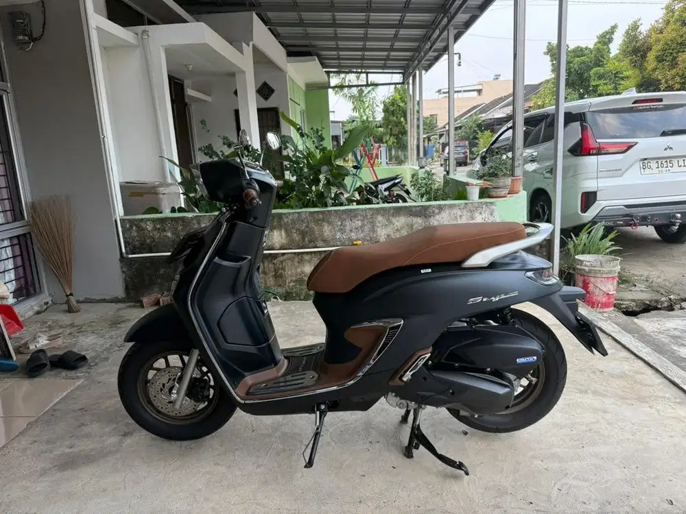 Honda Stylo 160 ABS Black 2025