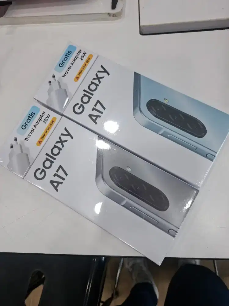 SAMSUNG GALAXY A17 5G FREE ADAPTOR 25W GARANSI RESMI SEIN