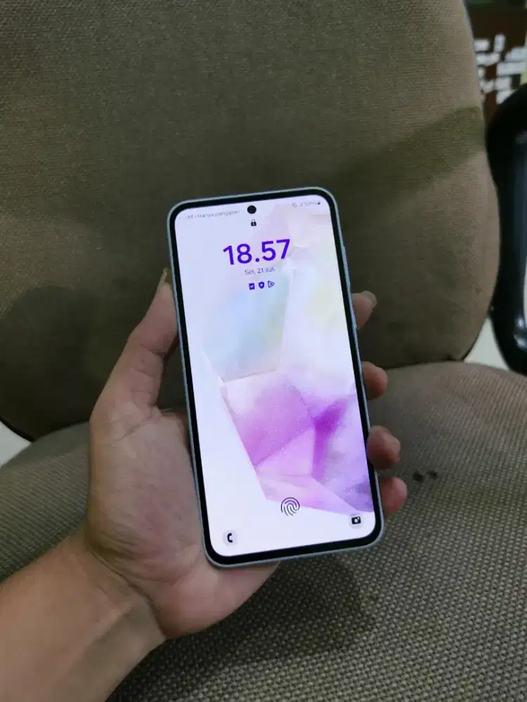 Samsung a35 8/256 gb