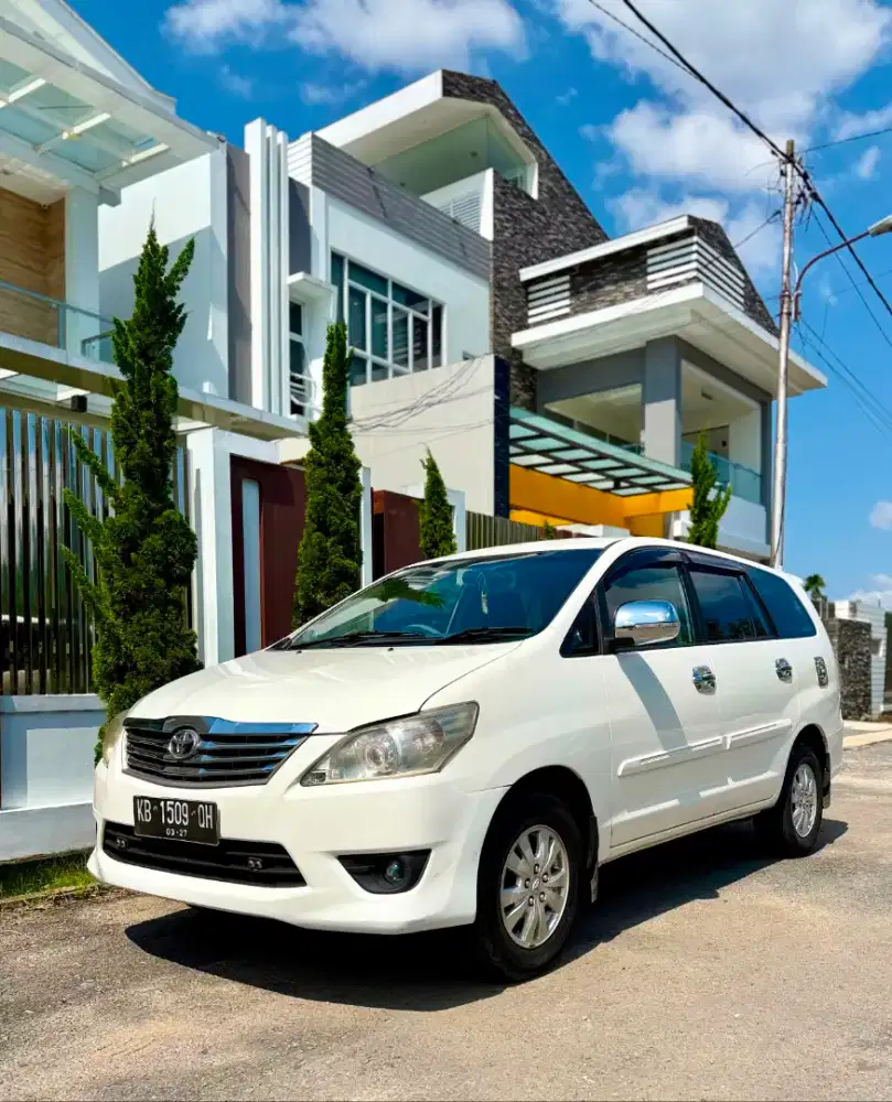 Toyota Innova G 2012 Manual