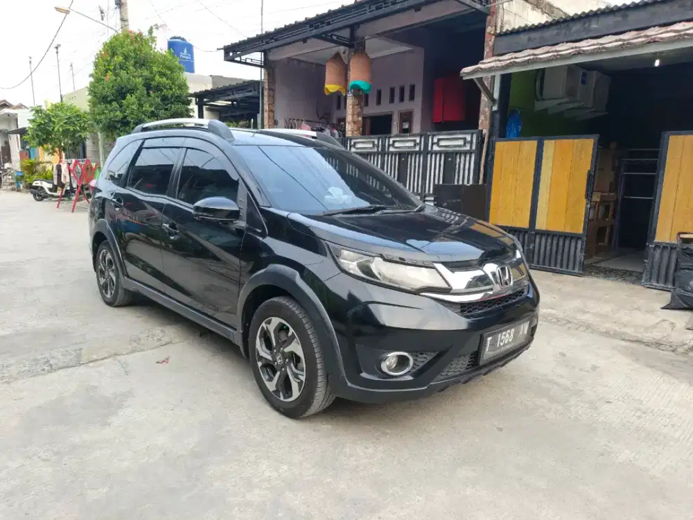 Honda BR-V 2016 manual istimewa