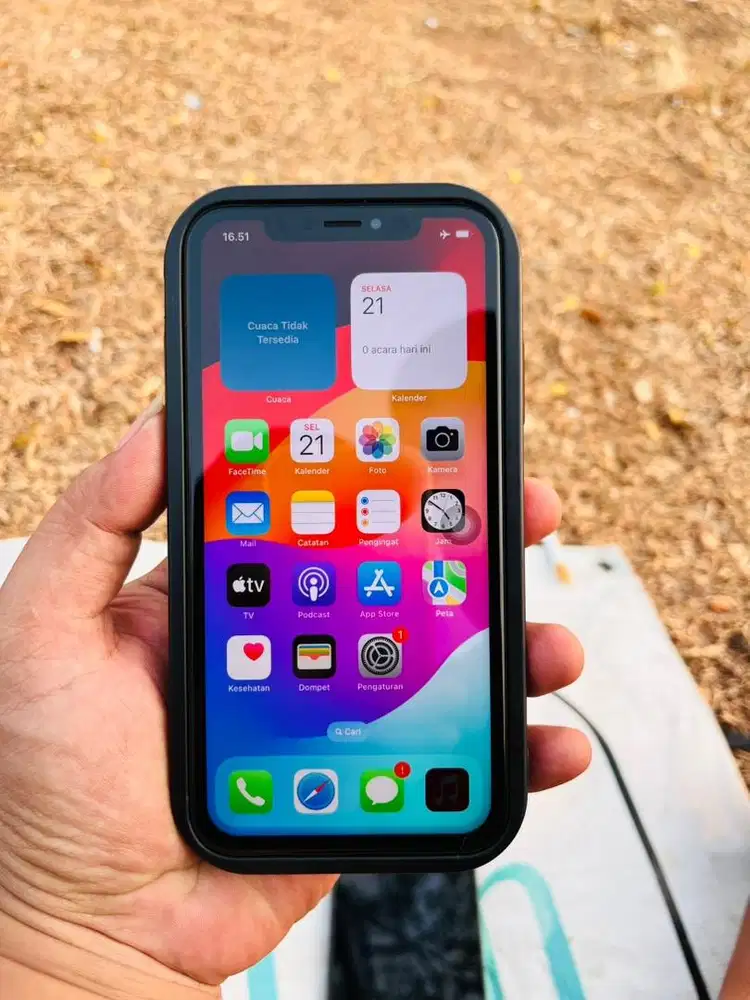 Iphone XR 64gb wifi only