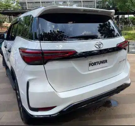 Rent Car 24 jam Fortuner, Zenix, New Avanza, Innova Reborn Diesel (A/T