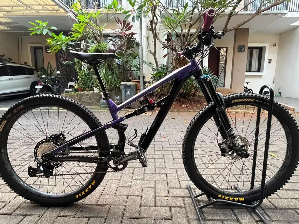 Bismillah...Dijual Santai MTB Siskiu T8 Purple-Black