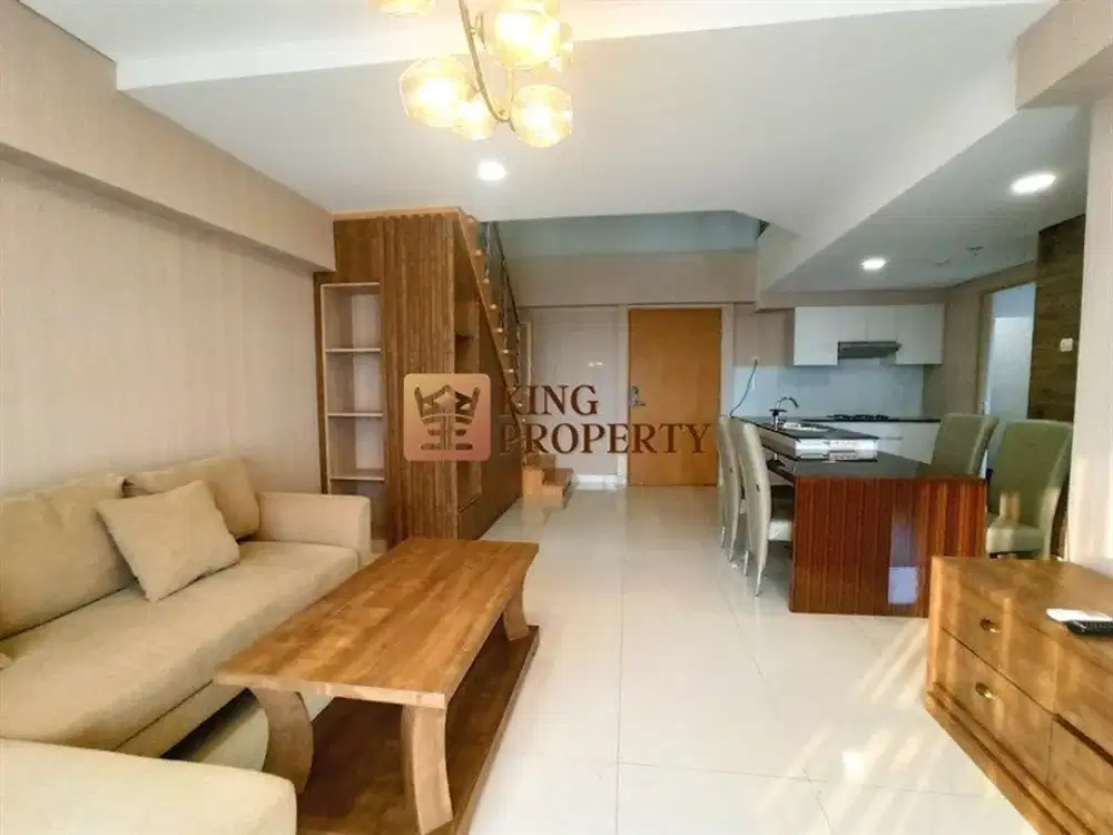 Disewakan Apartemen Loft 2 Lantai Maqna Residence Furnished Bagus Siap Huni Dekat RCTI & MNCTV Kebon Jeruk Jakarta Barat.
