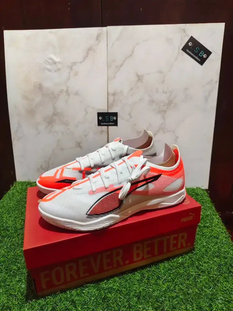 sepatu futsal puma ultra 5 match it