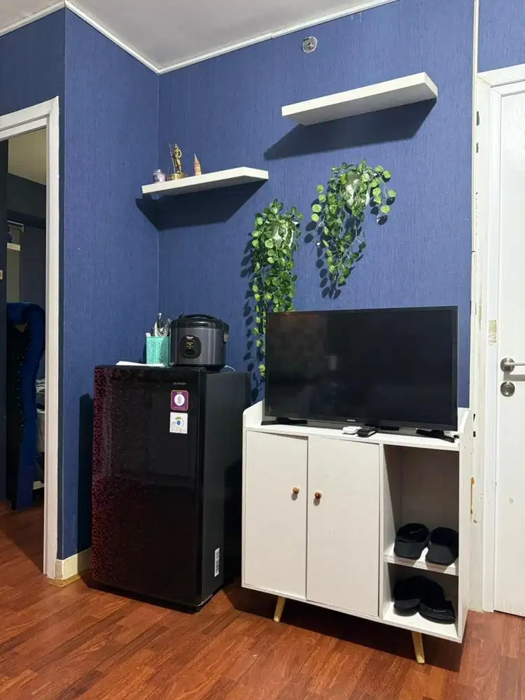 Disewakan Apartement Green Pramuka City, 2 Kamar Full Furnish Bersih