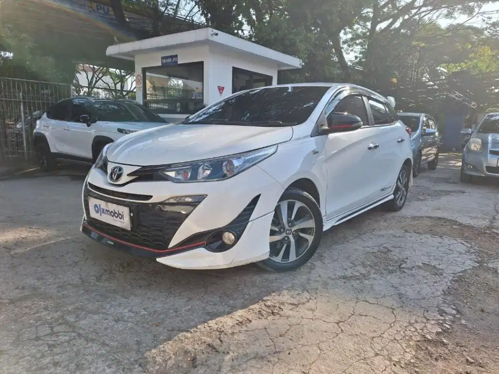 LOW DP Toyota Yaris 1.5 TRD Sportivo 7 AB Bensin-AT 2019 AHW