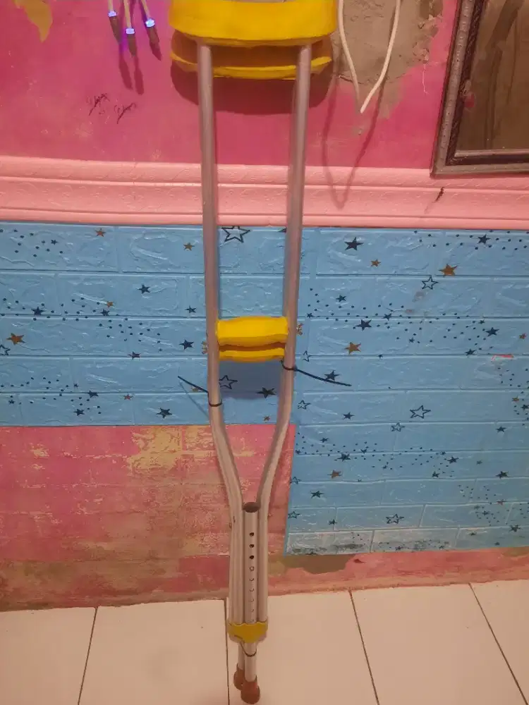 Tongkat bantu jalan