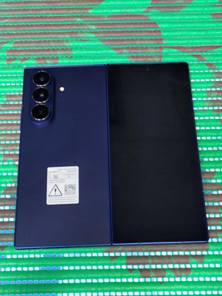 Samsung z fold 7 5g 12/256 gb free case carbon ori