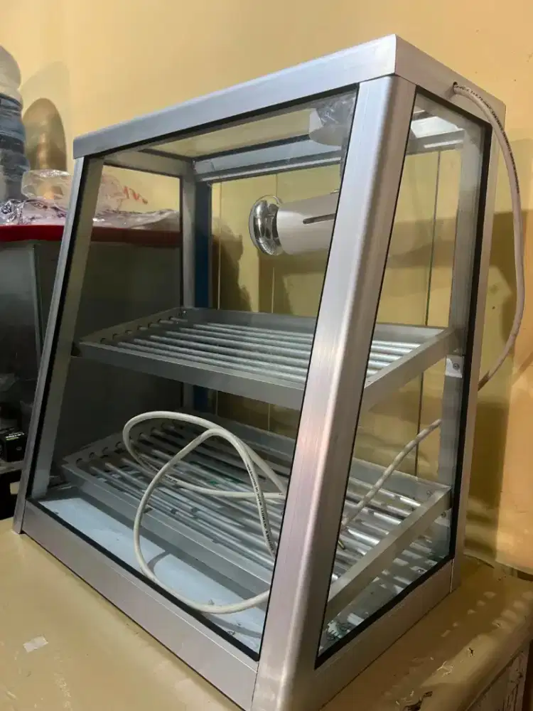 Dijual cepat etalase fried chicken nego