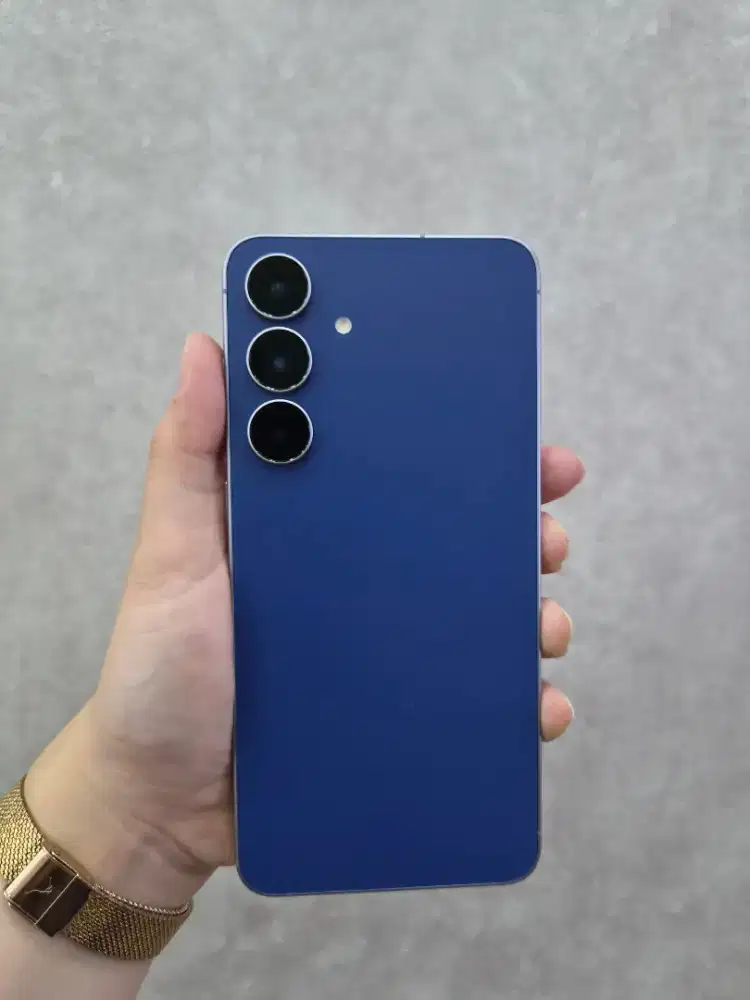 Samsung S25 FE Series